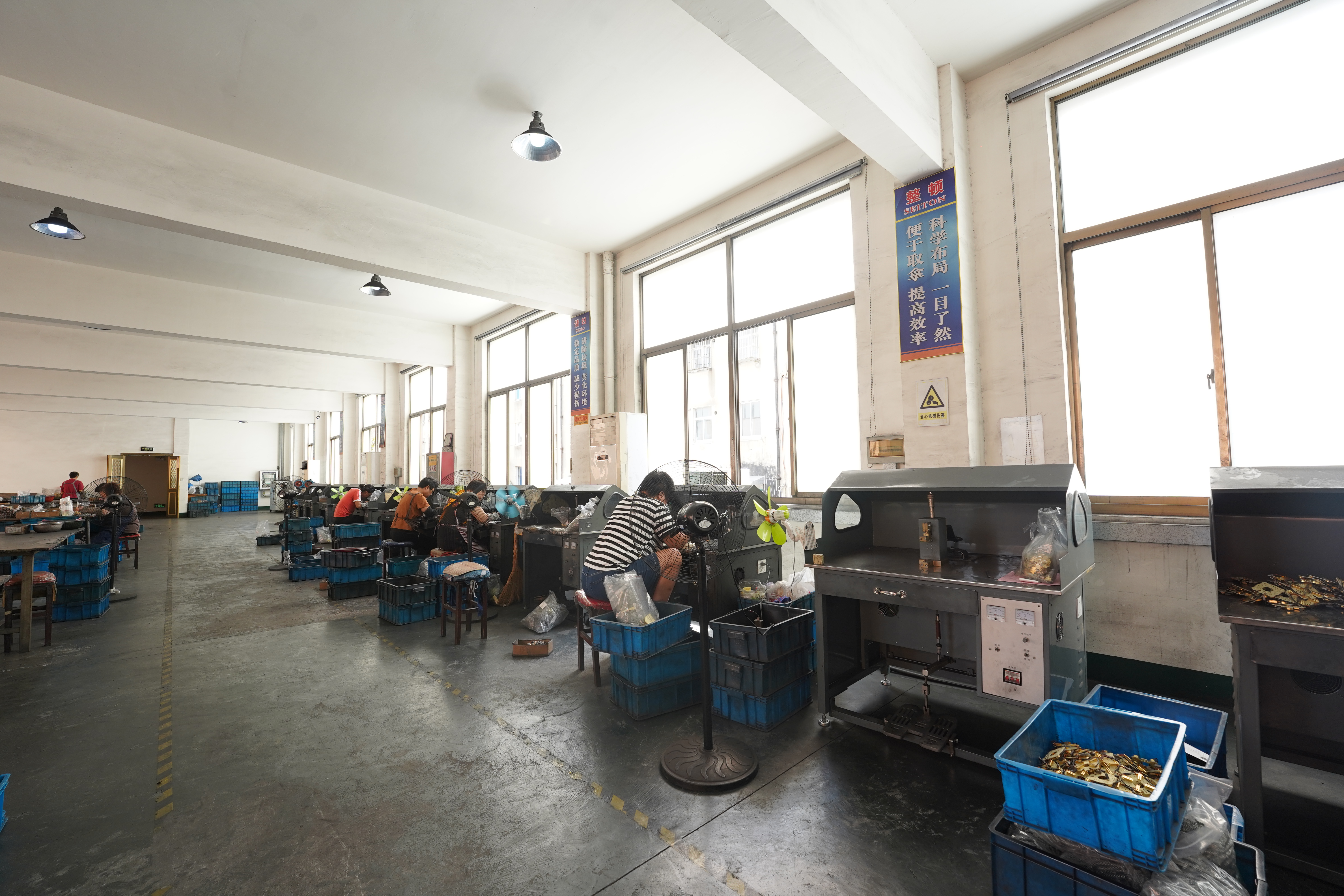 Factory photo 6